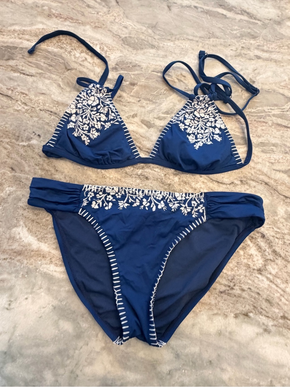 Lucky Brand Navy Embroidered Bikini Set Top M Bottom L Boho Halter
